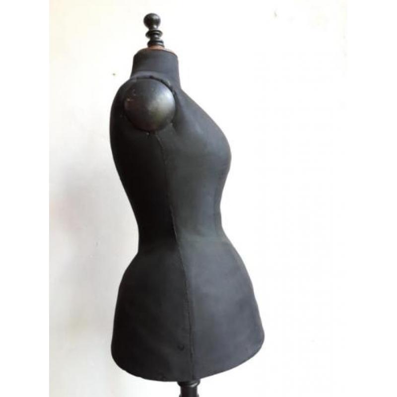 Dames mannequin wespentaille antiek