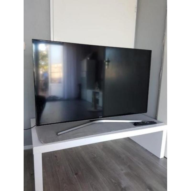 Te Koop Prachtige Samsung UE50J6200 50 inch FHD Smart tv