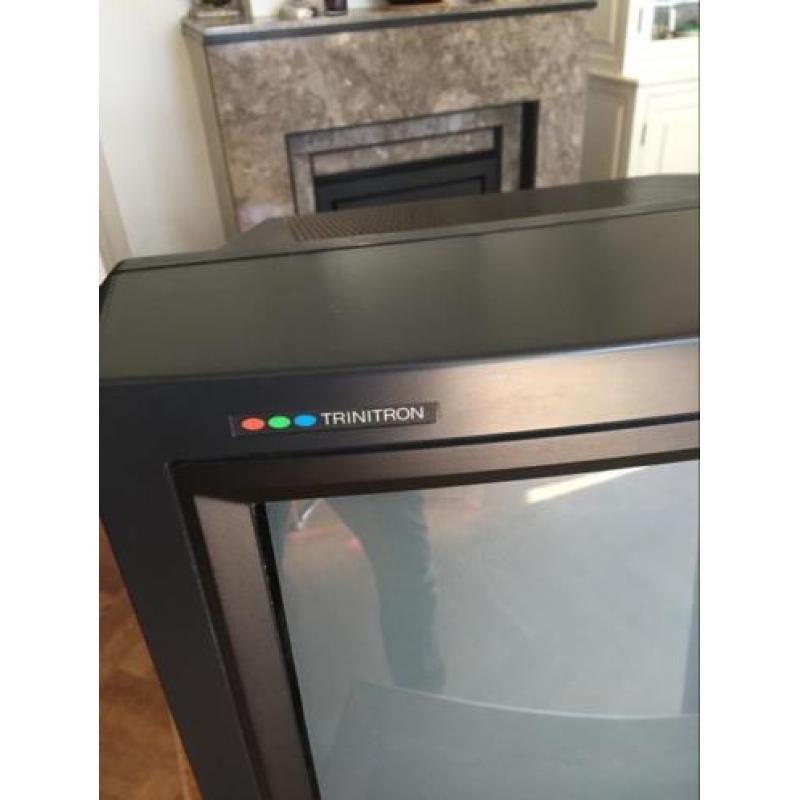 Sony trinitron tv