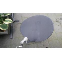 Ovale geperforeerde schotelantenne 75 cm. Au