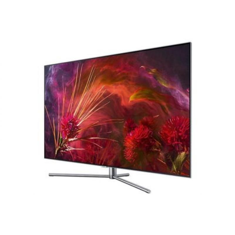 Samsung 55" Q8 Flat QLED TV Q8FN (2018)