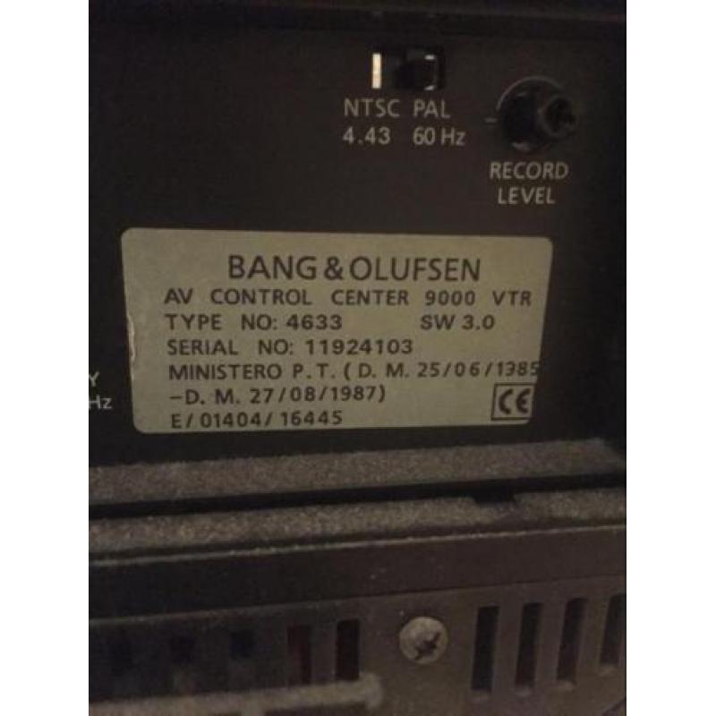 Bang & Olufsen B&O Beovision AV 9000