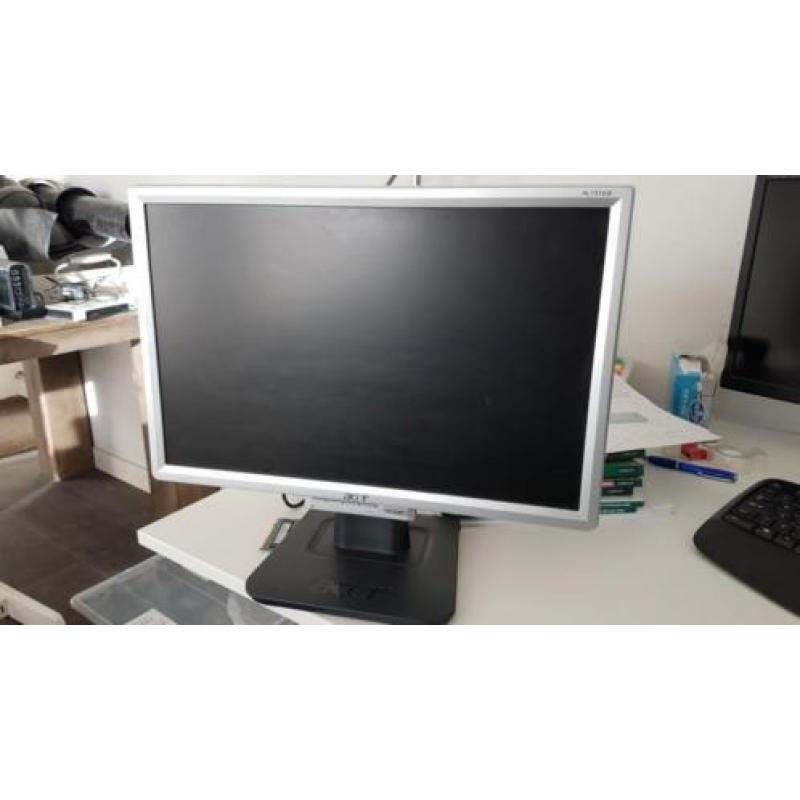 Acer Monitor 19 inch