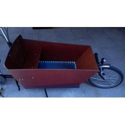 Bakfiets met epoxy resin vloer