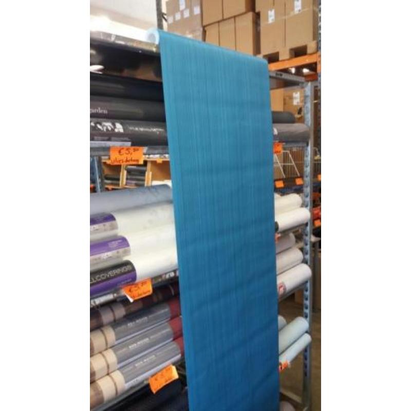 Turquoise blauw vliesbehang €6,50 op=op