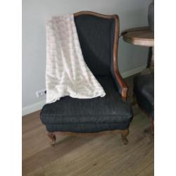 Meuble solitaire fauteuil en hocker