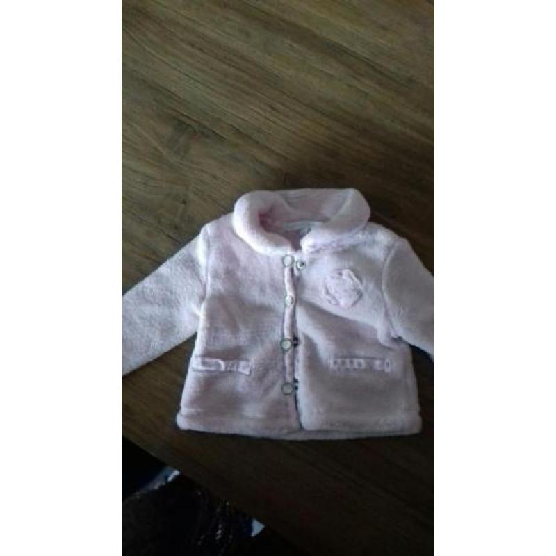 Schattige babyjasje roze mt 50