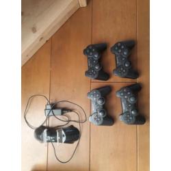 Ps3 met 4 controllers en diverse spellen