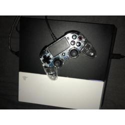 Playstation 4 te koop +games en controller