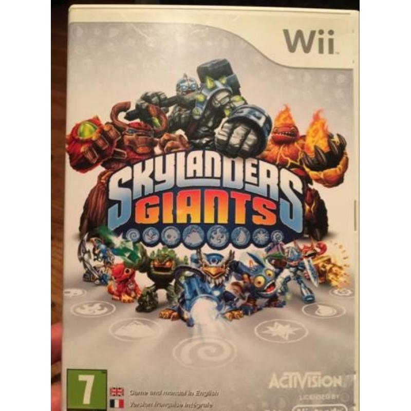 Wii Skylanders giants