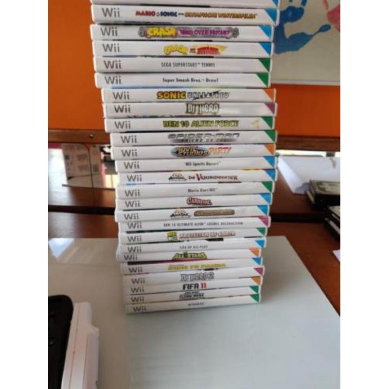 Nintendo wii met 32 spellen