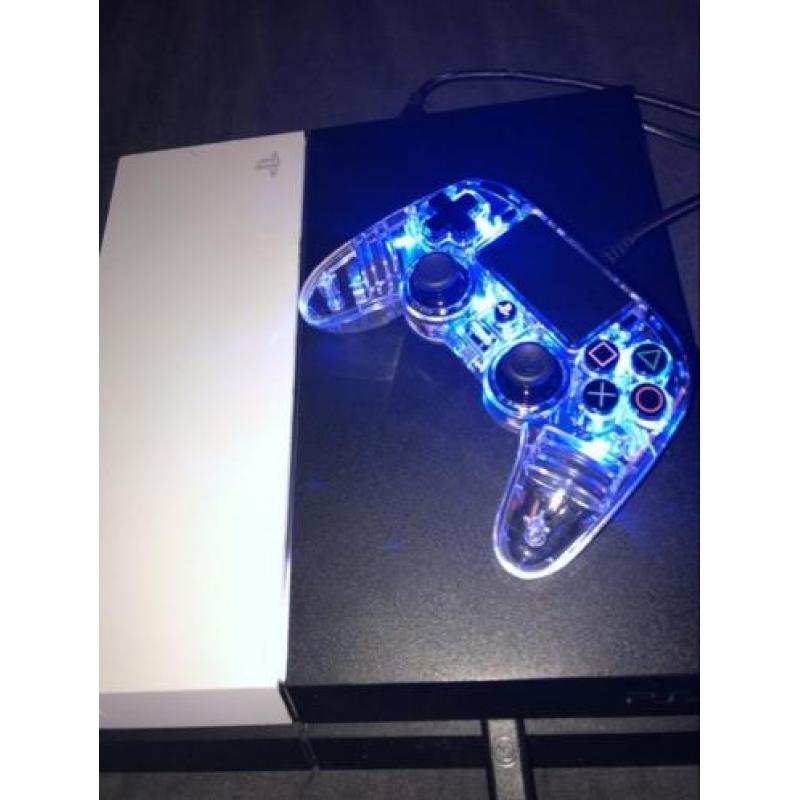 Playstation 4 te koop +games en controller