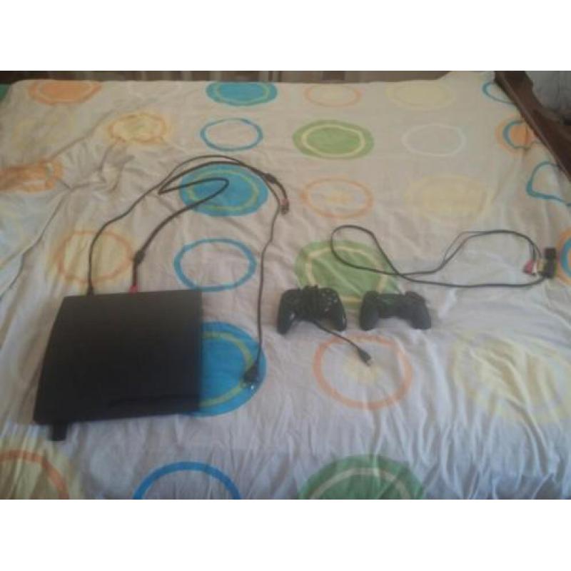 Playstation 3 met 13 spellen en controllers